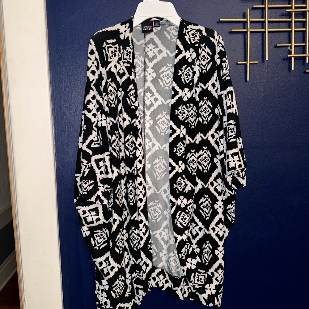 Women’s Eye Candy Cardigan Sweater size M